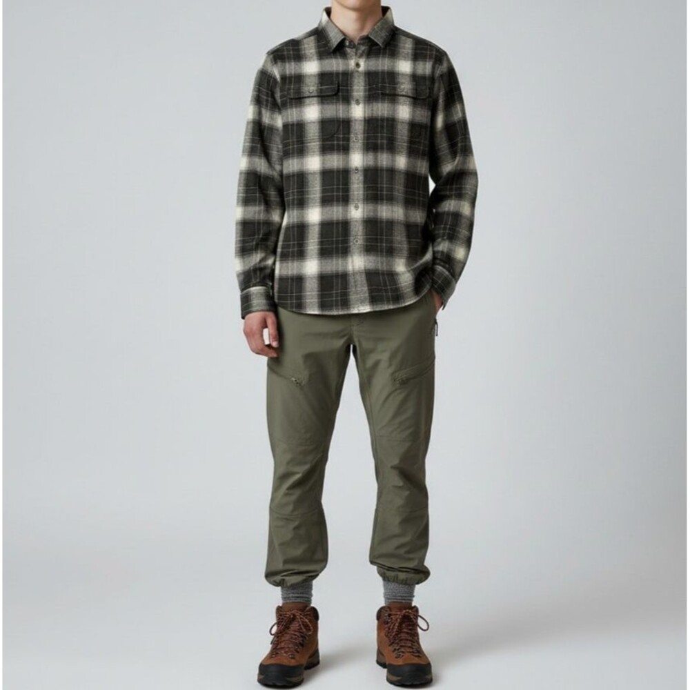 Kuhl The Law Flannel Shirt Men Small Brown Black Plaid Long Sleeve Gorpcore